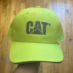Caterpillar Hi-Vis Trademark Cap in safety yellow polyester